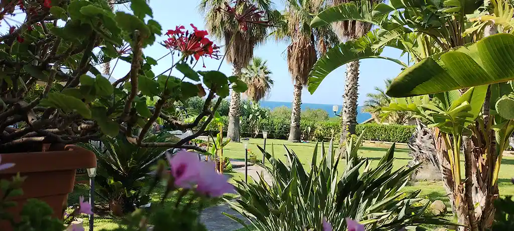 Villa-Marghe-giardino-mediterraneo